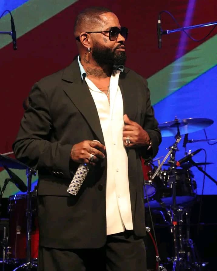 Ferré Gola en concert populaire à l’Échangeur de Limeté