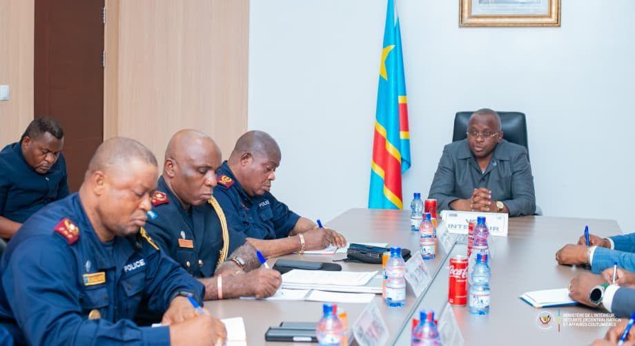 Kinshasa : Déploiement des unités mixtes PCR–FARDC dès ce lundi pour lutter contre les embouteillages