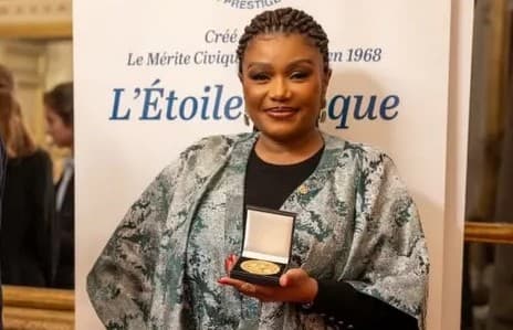 France : Barbara Kanam honorée de la médaille Vermeil de l’Étoile Civique pour son impact culturel