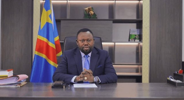 Samuel Mbemba appelle les employeurs à payer les salaires avant les fêtes de fin d’année