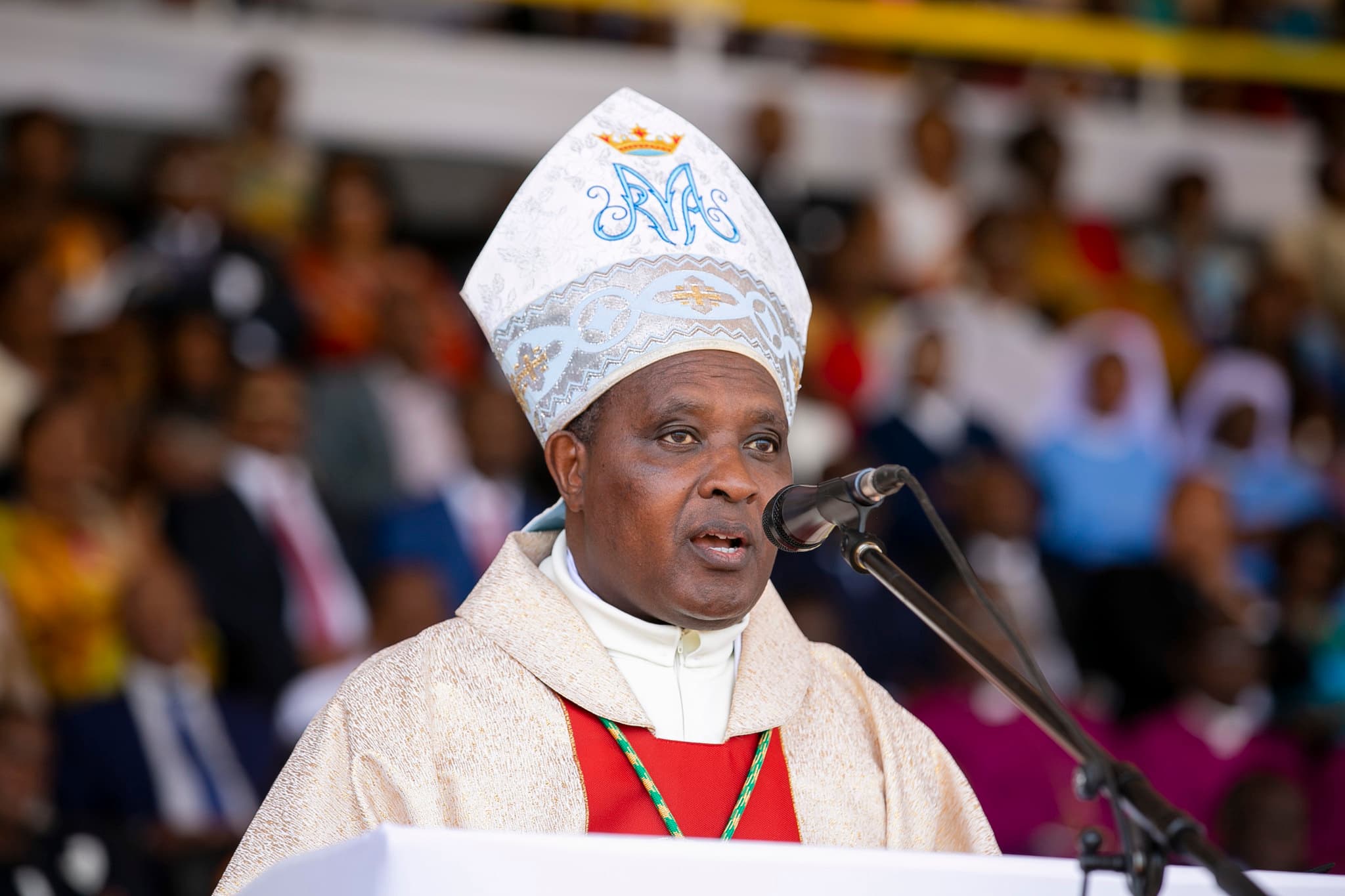 Le cardinal Antoine Kambanda appelle à la cohabitation pacifique dans la région des Grands Lacs