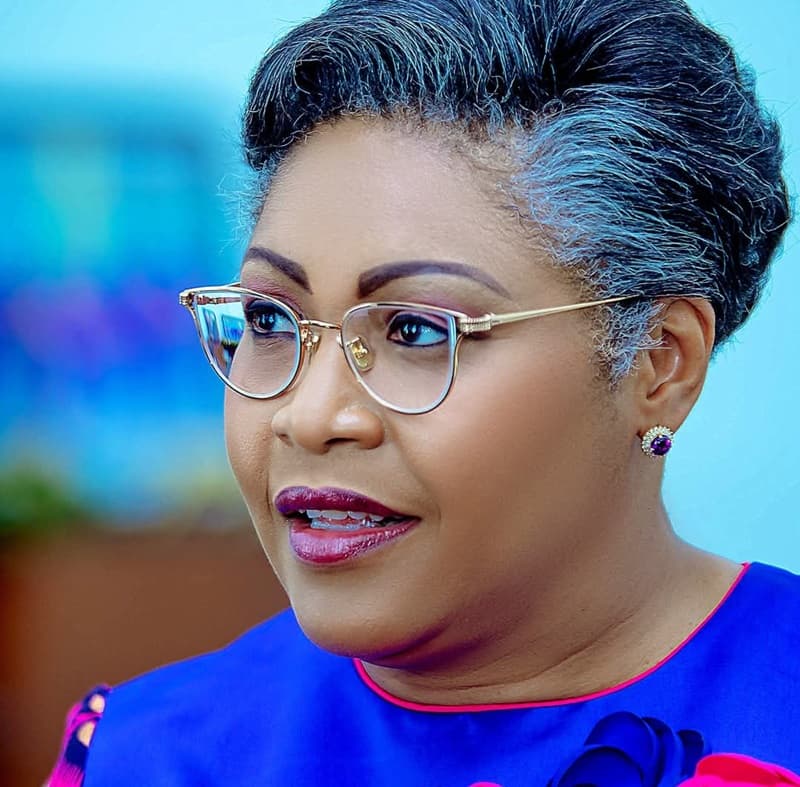 Judith Suminwa suspend temporairement les missions de contrôle des services étatiques auprès des entreprises